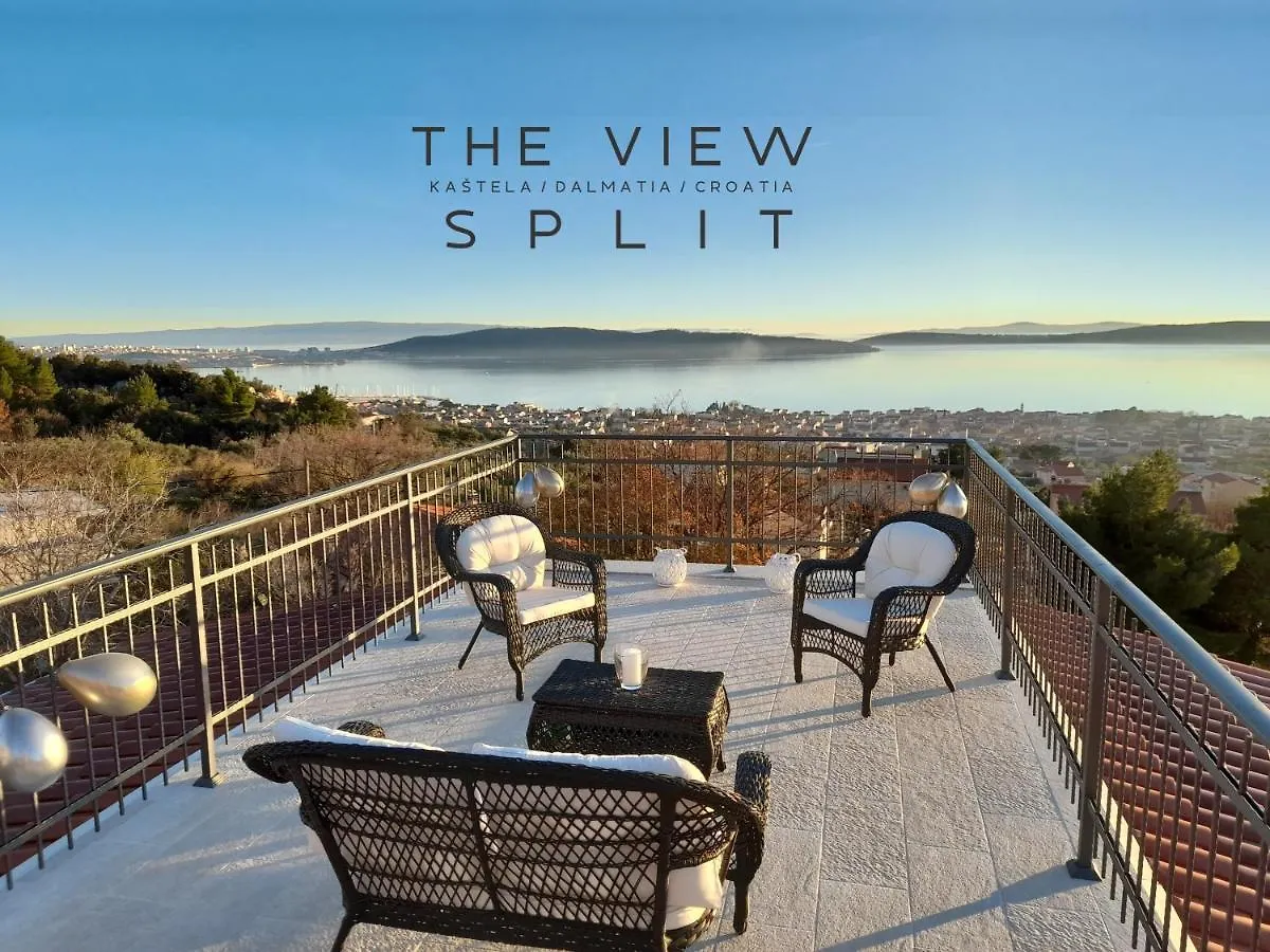 The View Split. Highlight With Roof-Top-Terrace And Pool Kastela Apartment